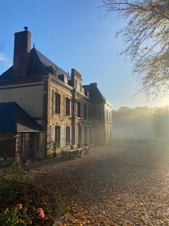 Chambre D'Hote Chateau De Transieres Ambenay 外观 照片